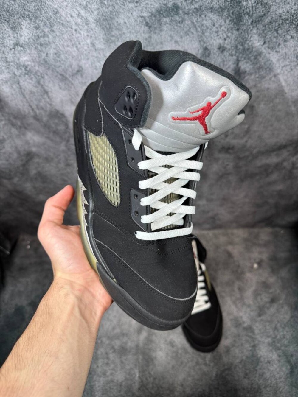 Size 9.5 | Jordan 5 Metallic No Box | Pre-Owned